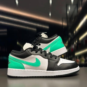 Tênis NK Air Jordan 1 Low