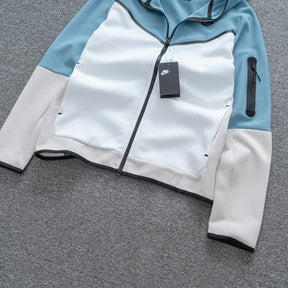 Jaqueta NK Tech Fleece Azul e Branco