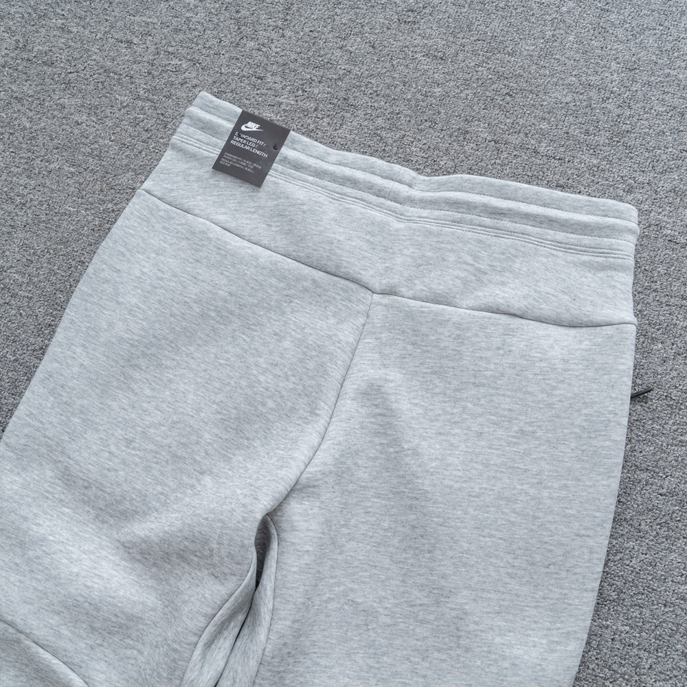 Calça NK Tech Fleece Cinza