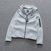 Jaqueta NK Tech Fleece Cinza