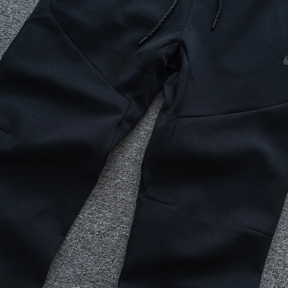 Calça NK Tech Fleece