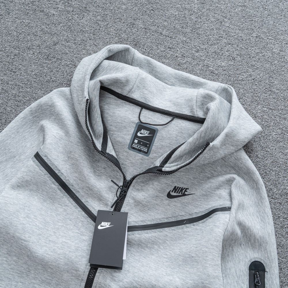 Jaqueta NK Tech Fleece Cinza